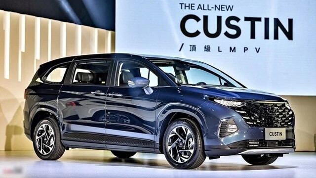 Hyundai-Custin-ra-mat-tai-Dai-Loan